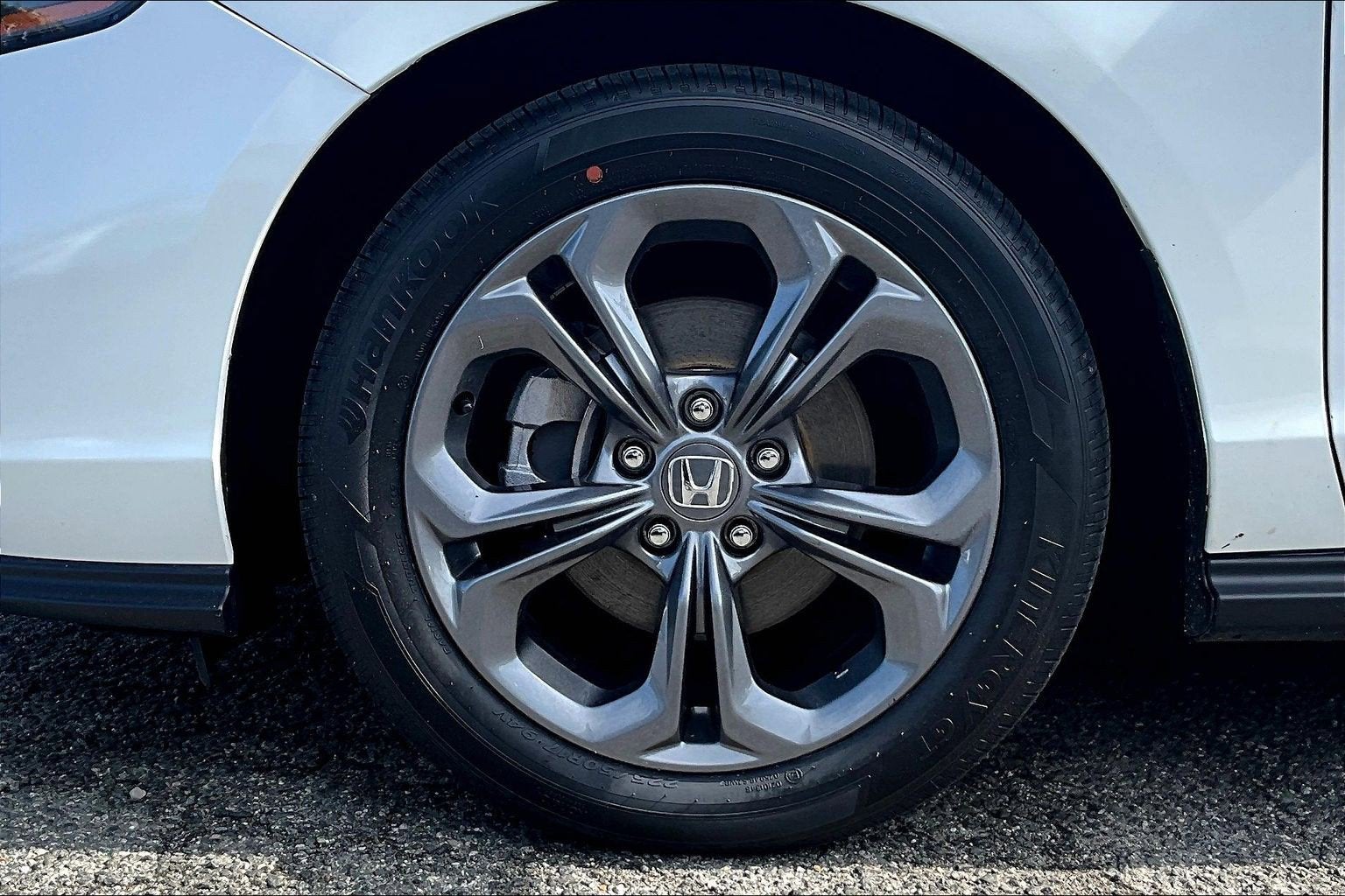 2023 Honda Accord Sedan EX