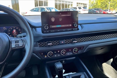 2025 Honda Accord Sedan SE