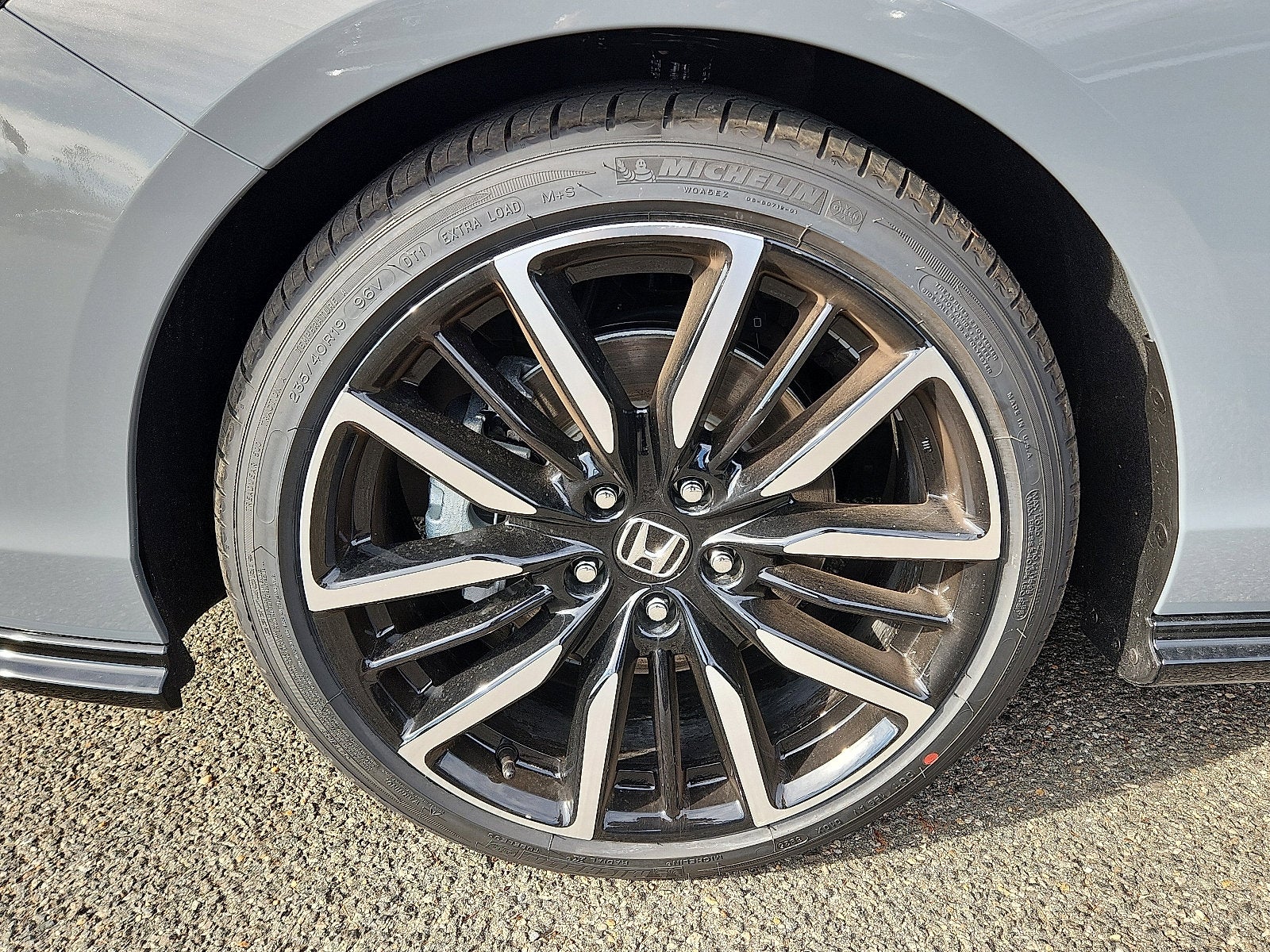 2025 Honda Accord Sedan HYBRID TOURING