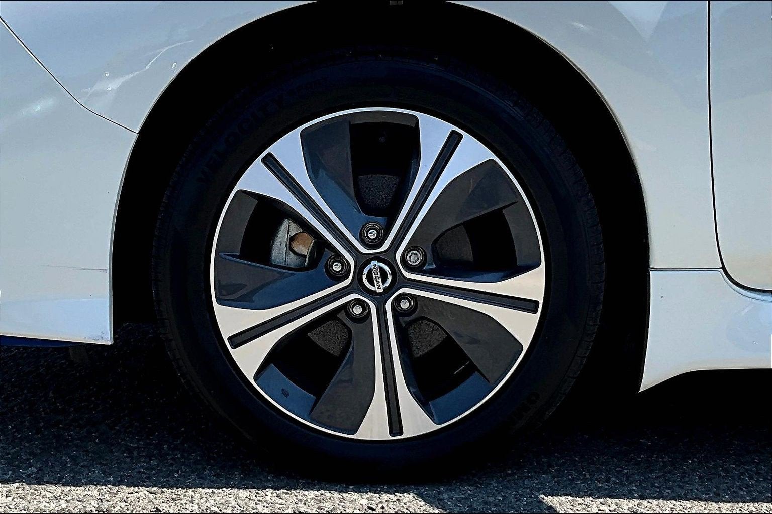 2021 Nissan LEAF SV PLUS