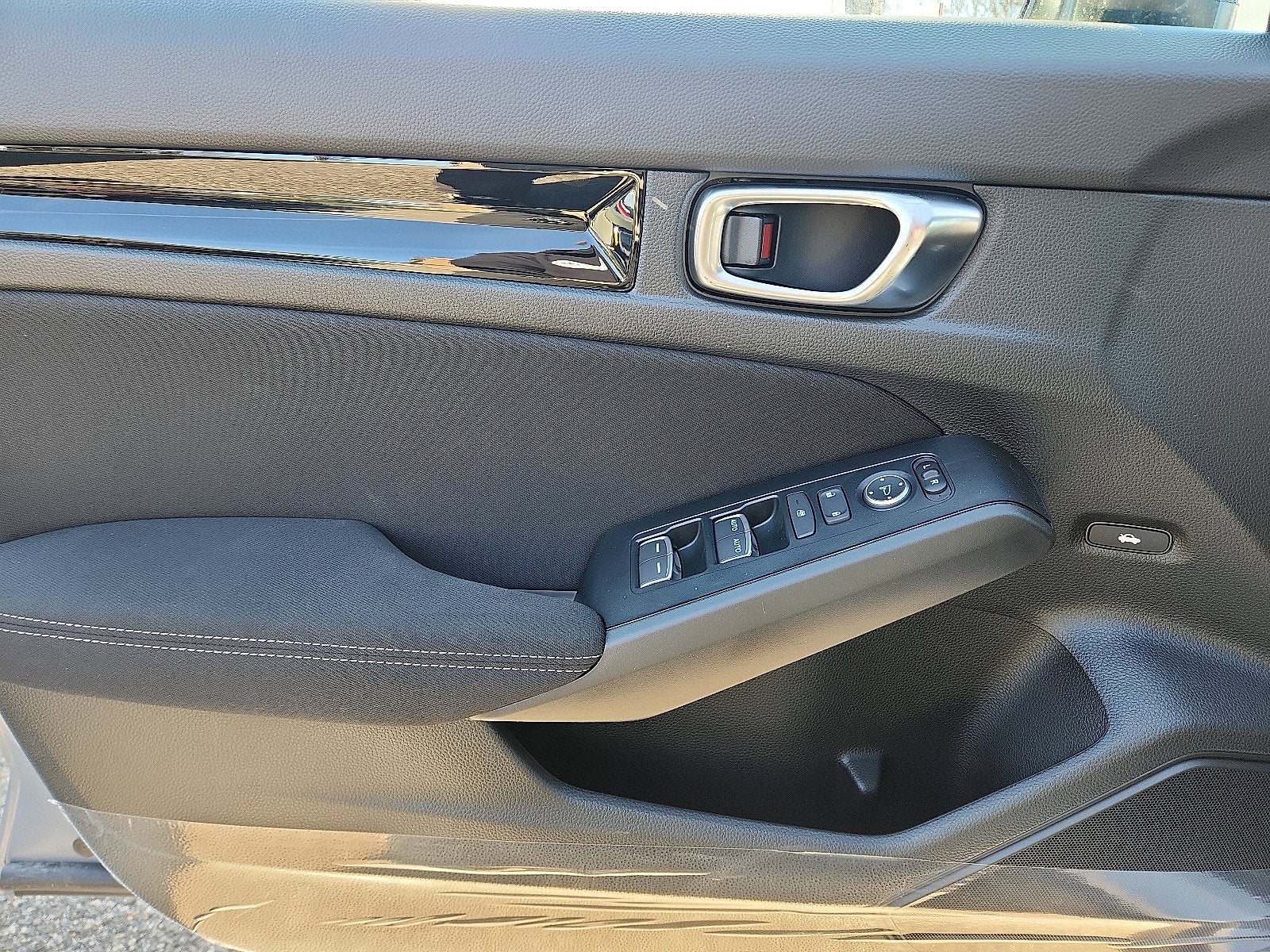 2026 Honda Civic Sedan 2WD Sport Hybrid