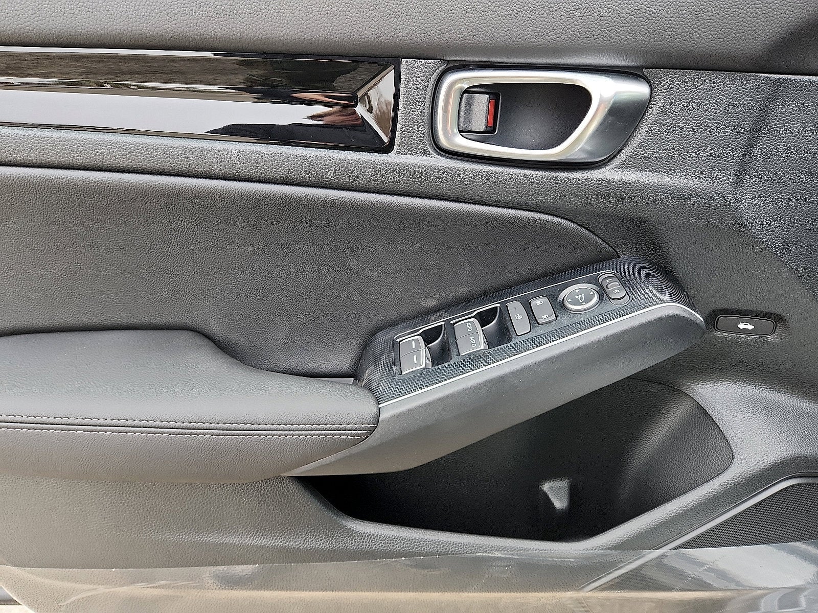 2026 Honda Civic Sedan 2WD Sport Touring Hybrid