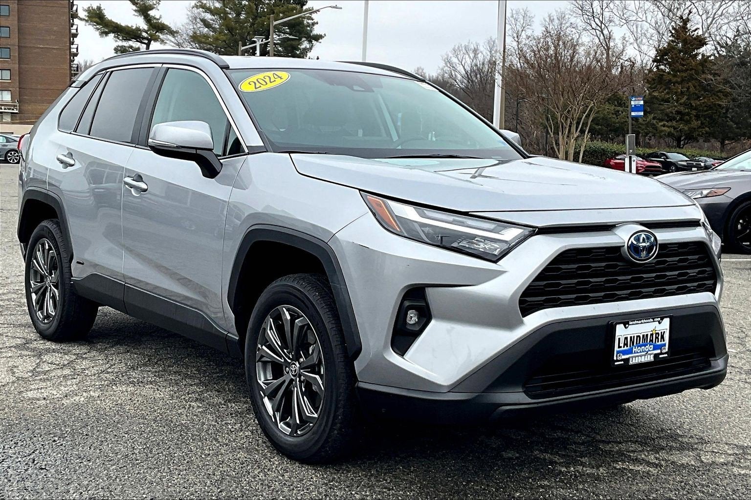 2024 Toyota RAV4 Hybrid XLE Premium