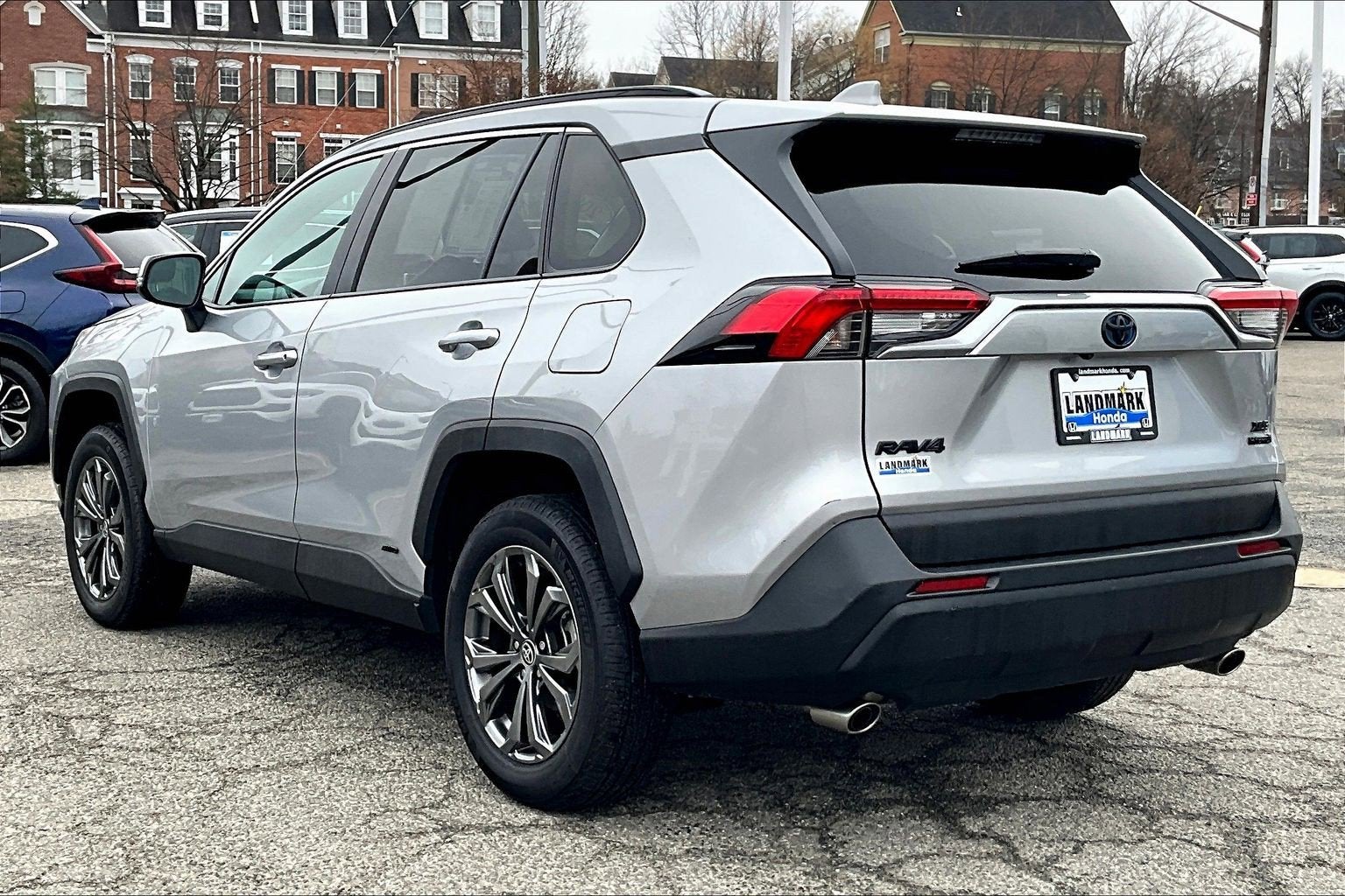 2024 Toyota RAV4 Hybrid XLE Premium
