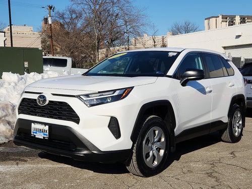2023 Toyota RAV4 LE