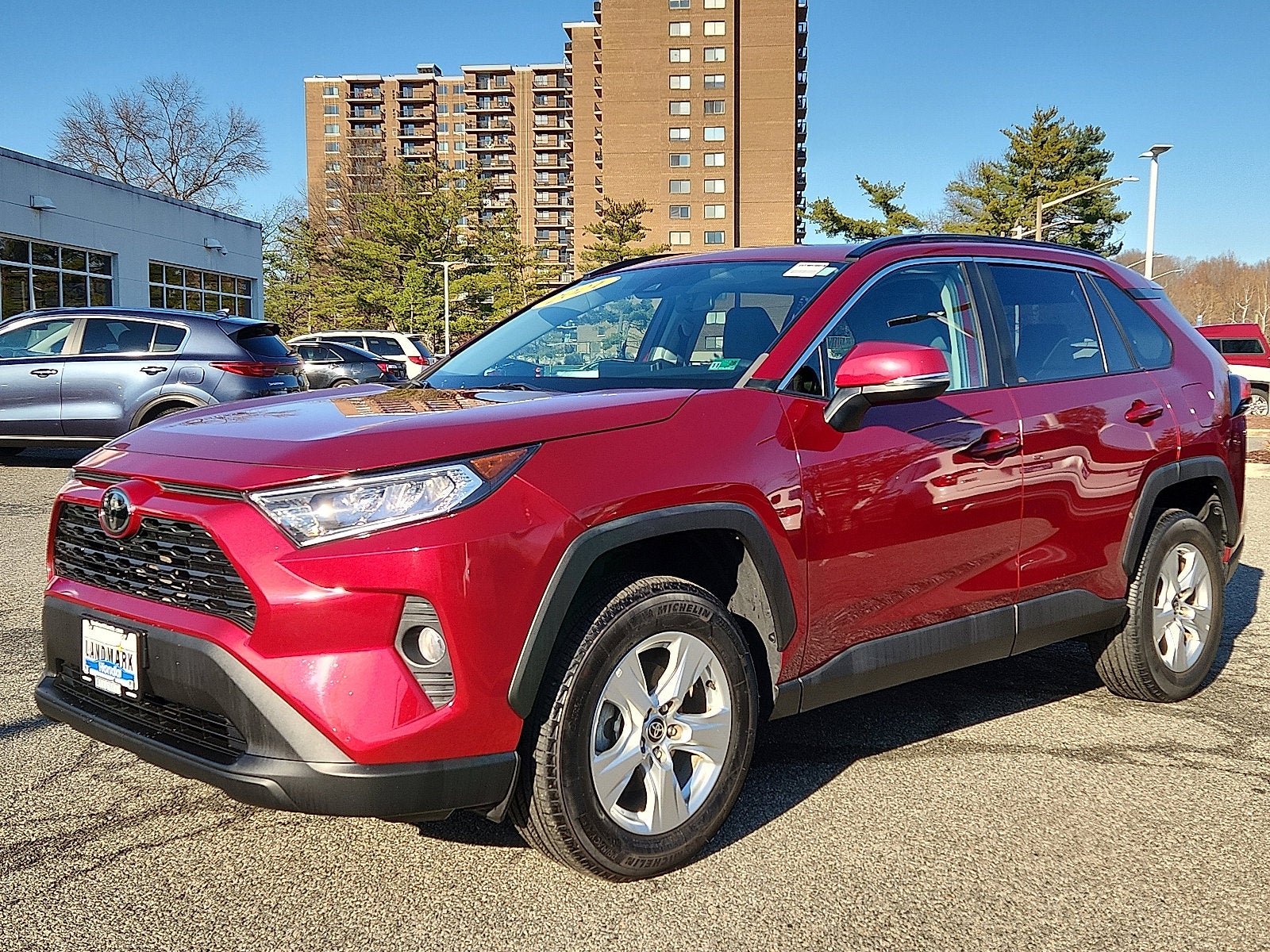 2021 Toyota RAV4 XLE