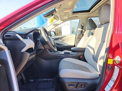 2021 Toyota RAV4 XLE