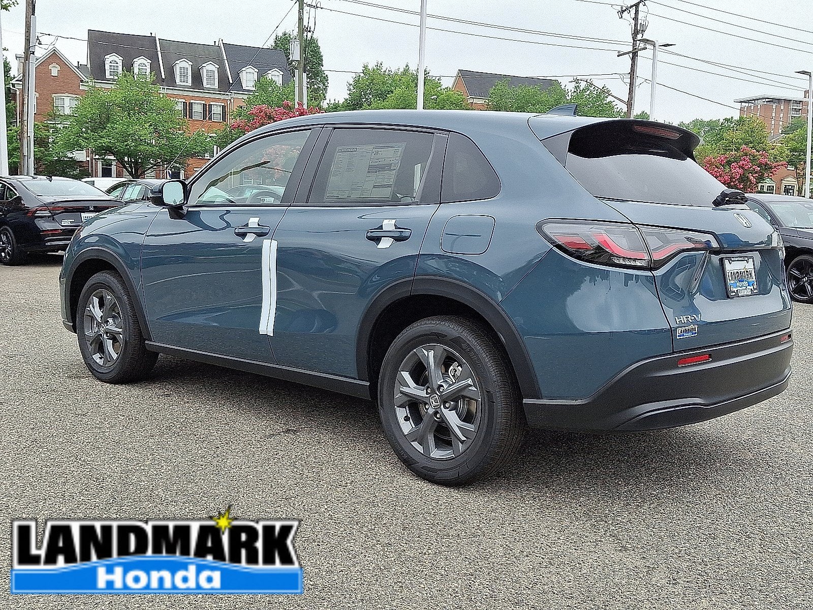 2027 Honda HR-V LX 2WD