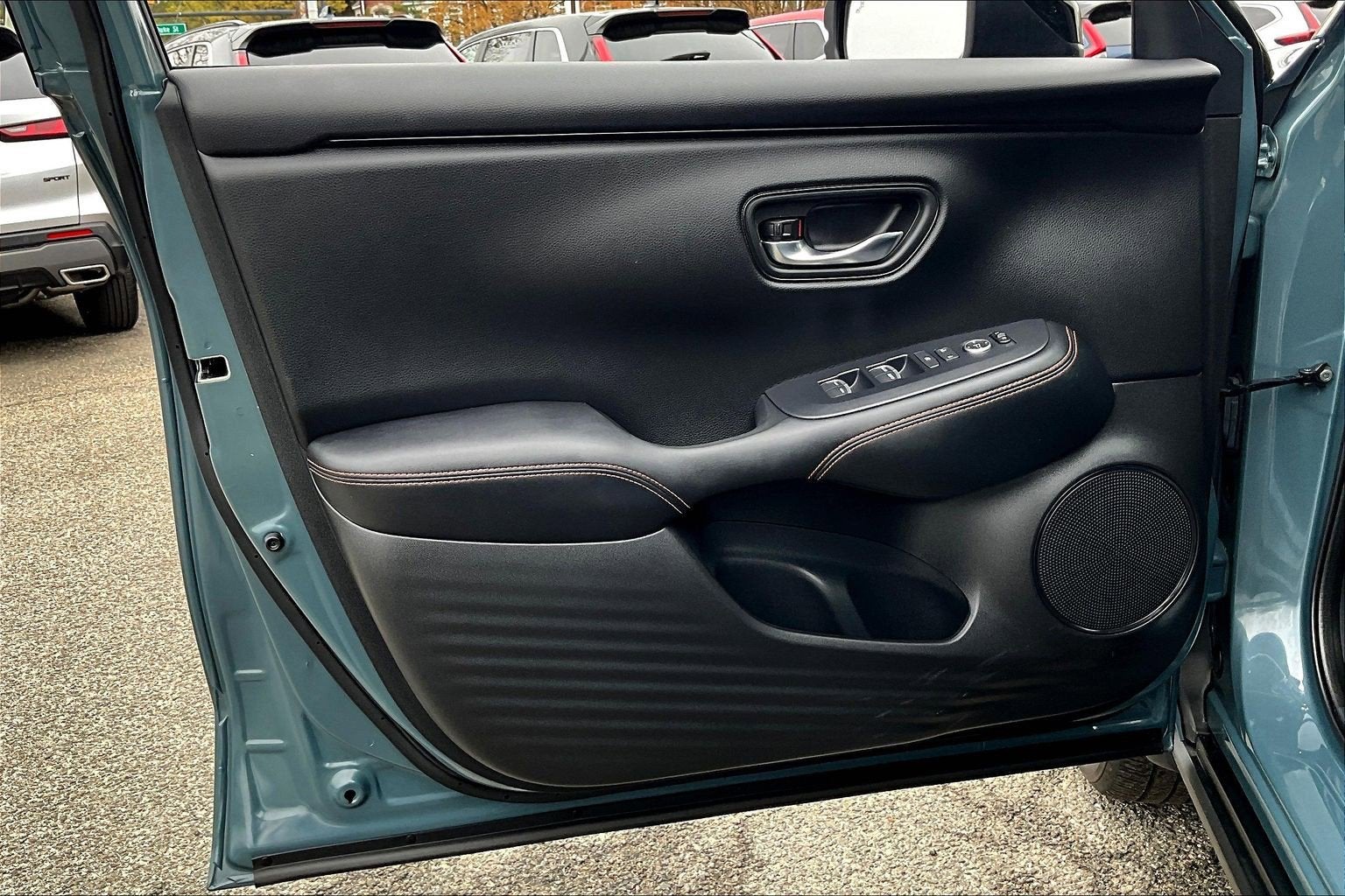 2023 Honda HR-V 2WD SPORT