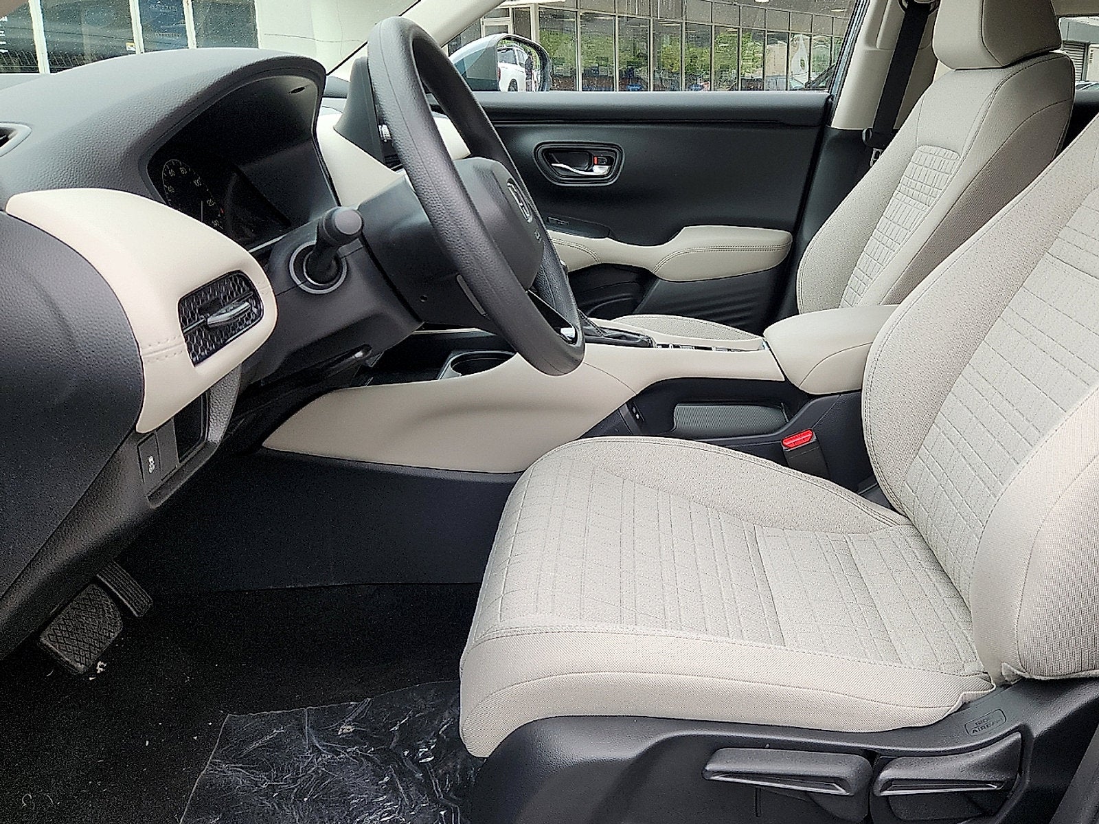 2027 Honda HR-V LX AWD