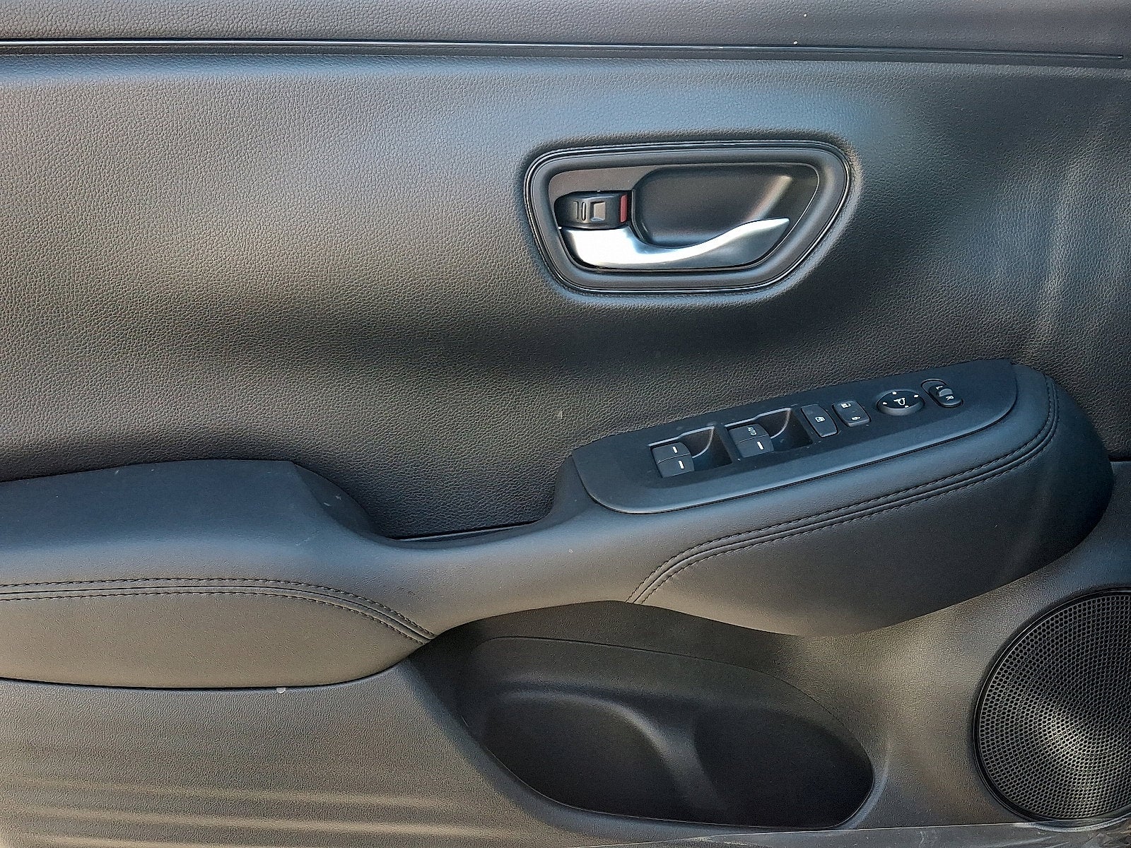 2026 Honda HR-V AWD LX