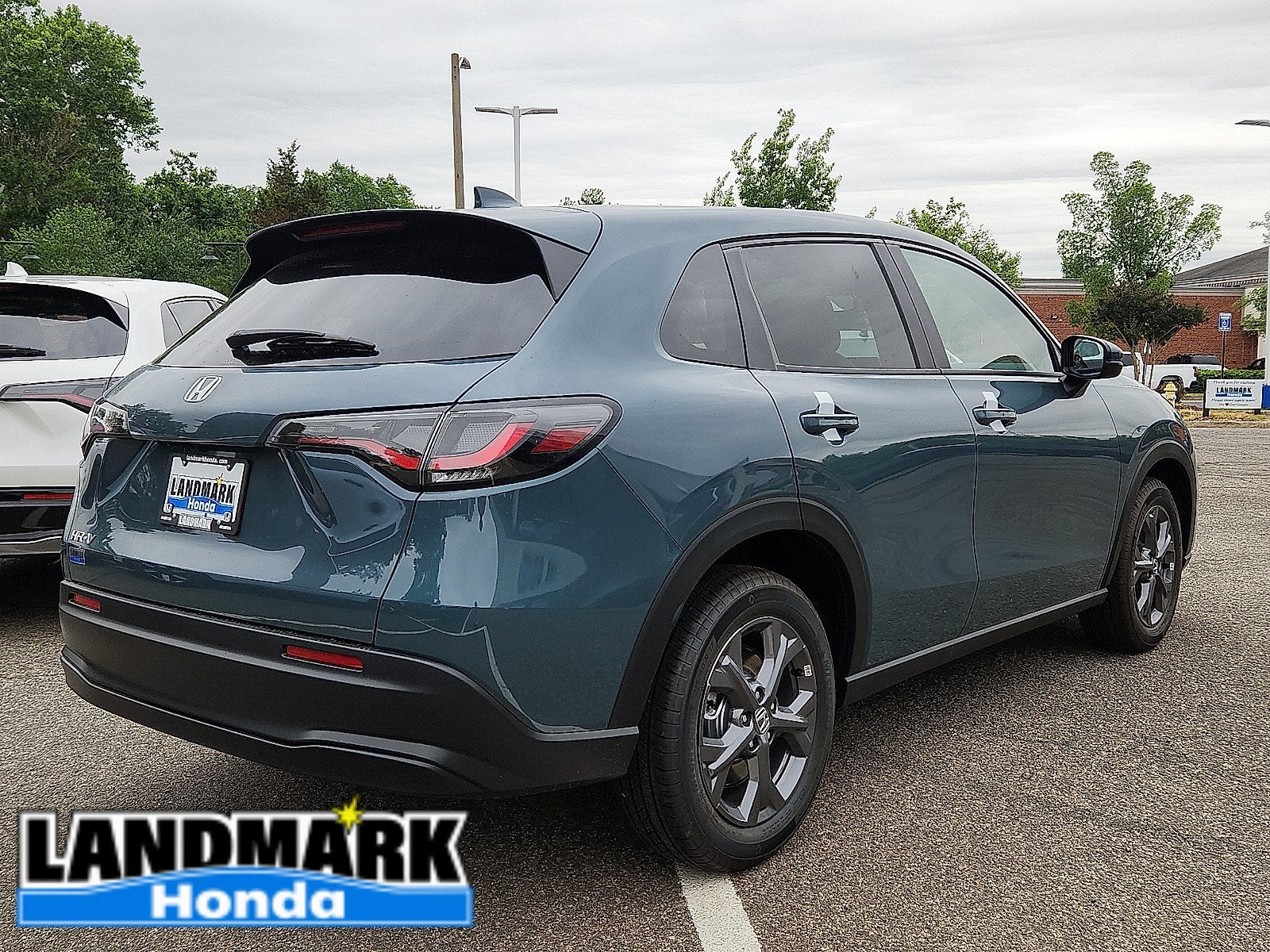 2027 Honda HR-V LX AWD