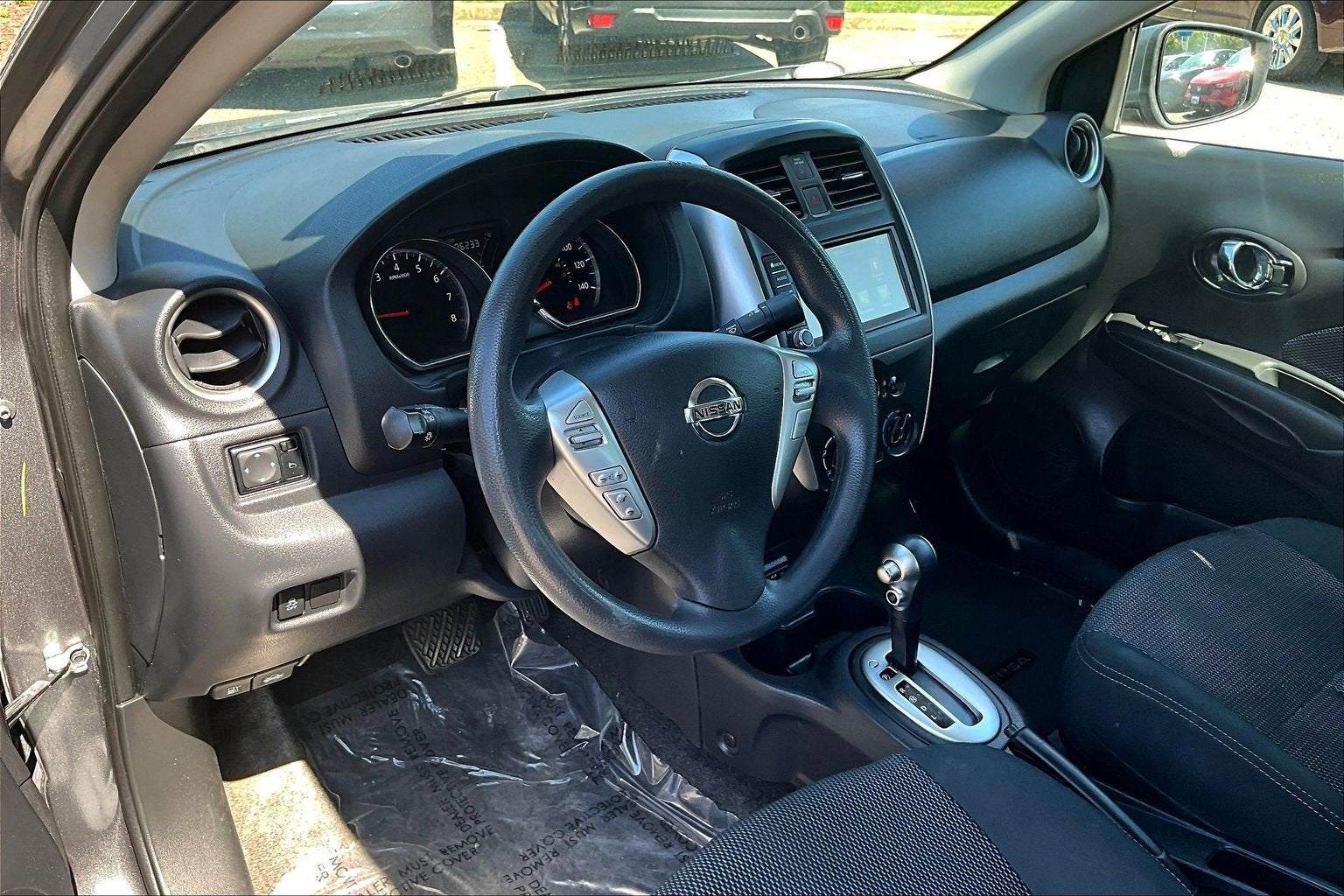 2019 Nissan Versa Sedan SV