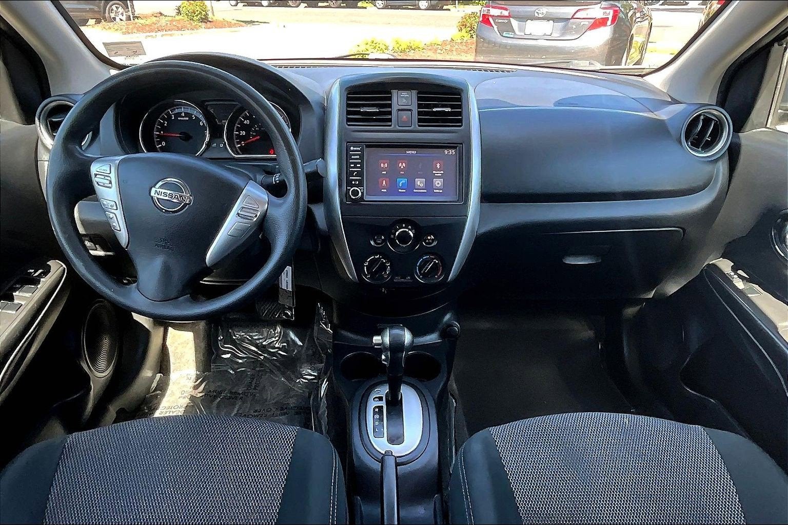 2019 Nissan Versa Sedan SV
