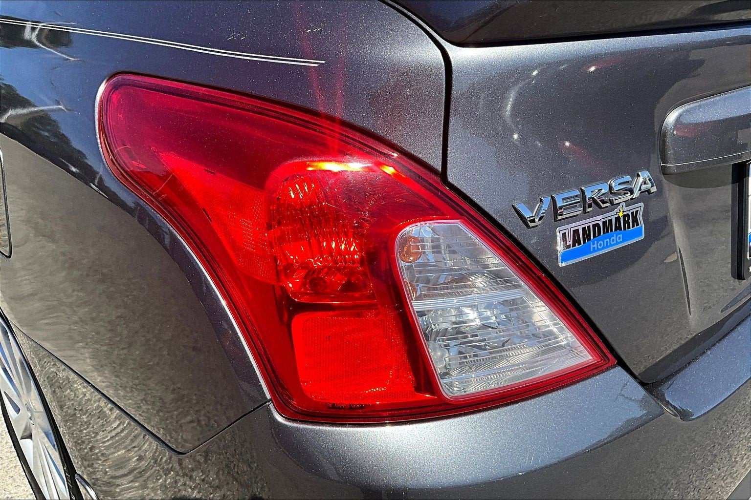 2019 Nissan Versa Sedan SV