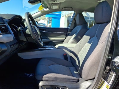 2024 Toyota Camry Hybrid LE