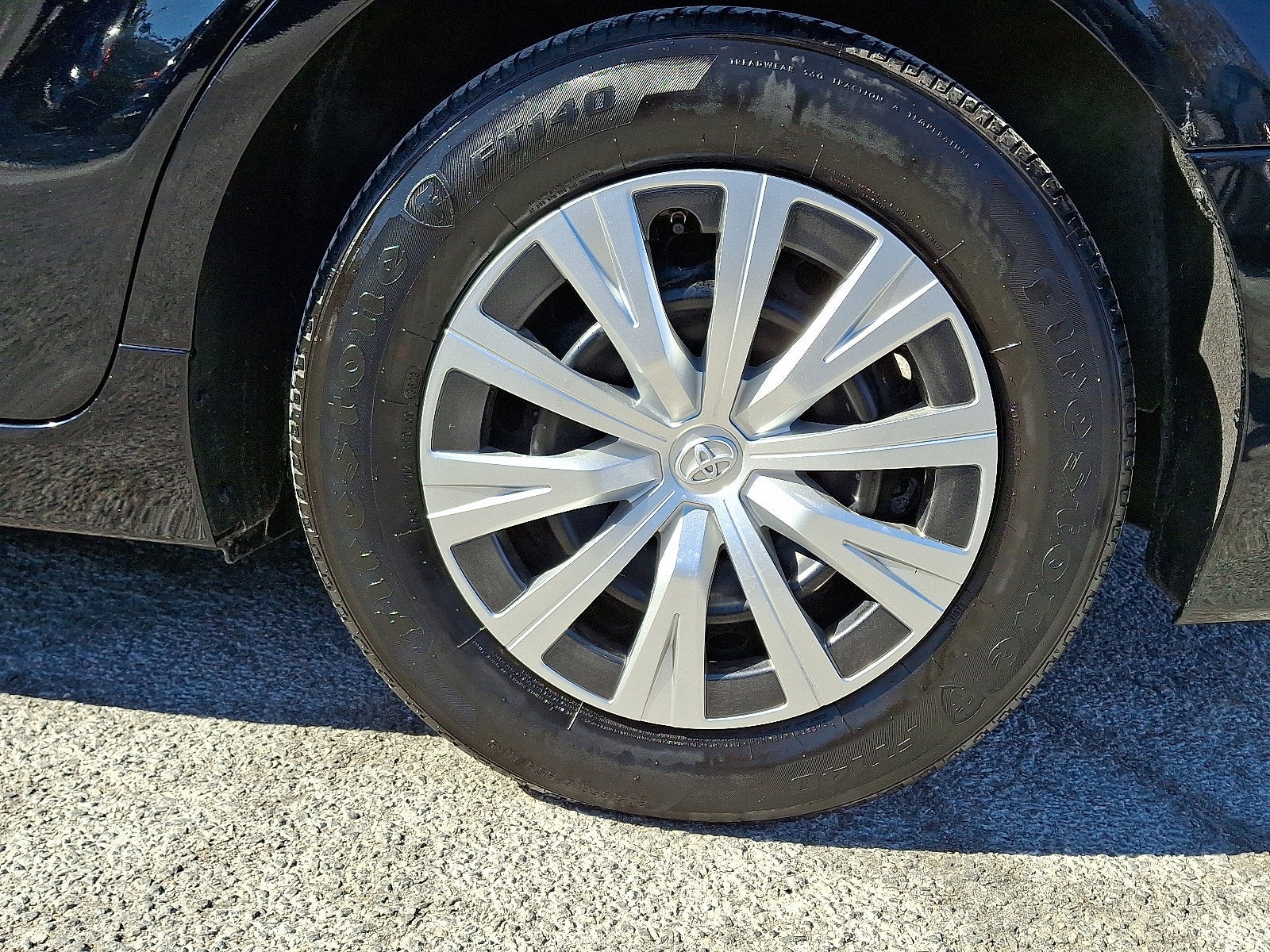 2024 Toyota Camry Hybrid LE