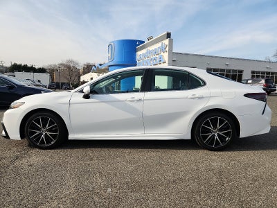 2022 Toyota Camry Base