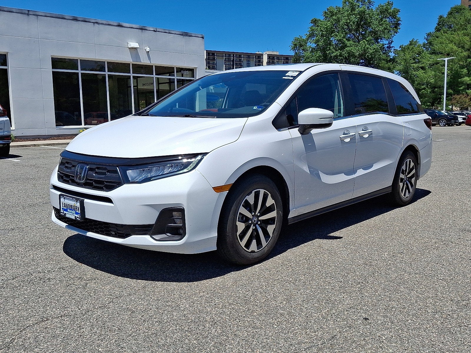 2026 Honda Odyssey EX-L's photo
