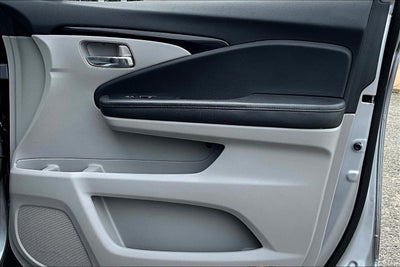 2022 Honda Pilot Touring 7-Passenger