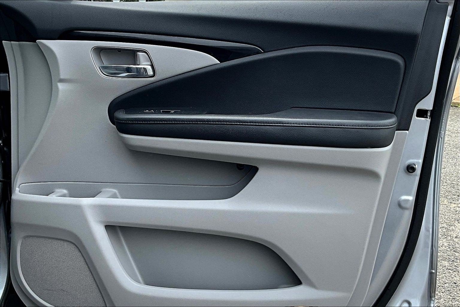 2022 Honda Pilot Touring 7-Passenger