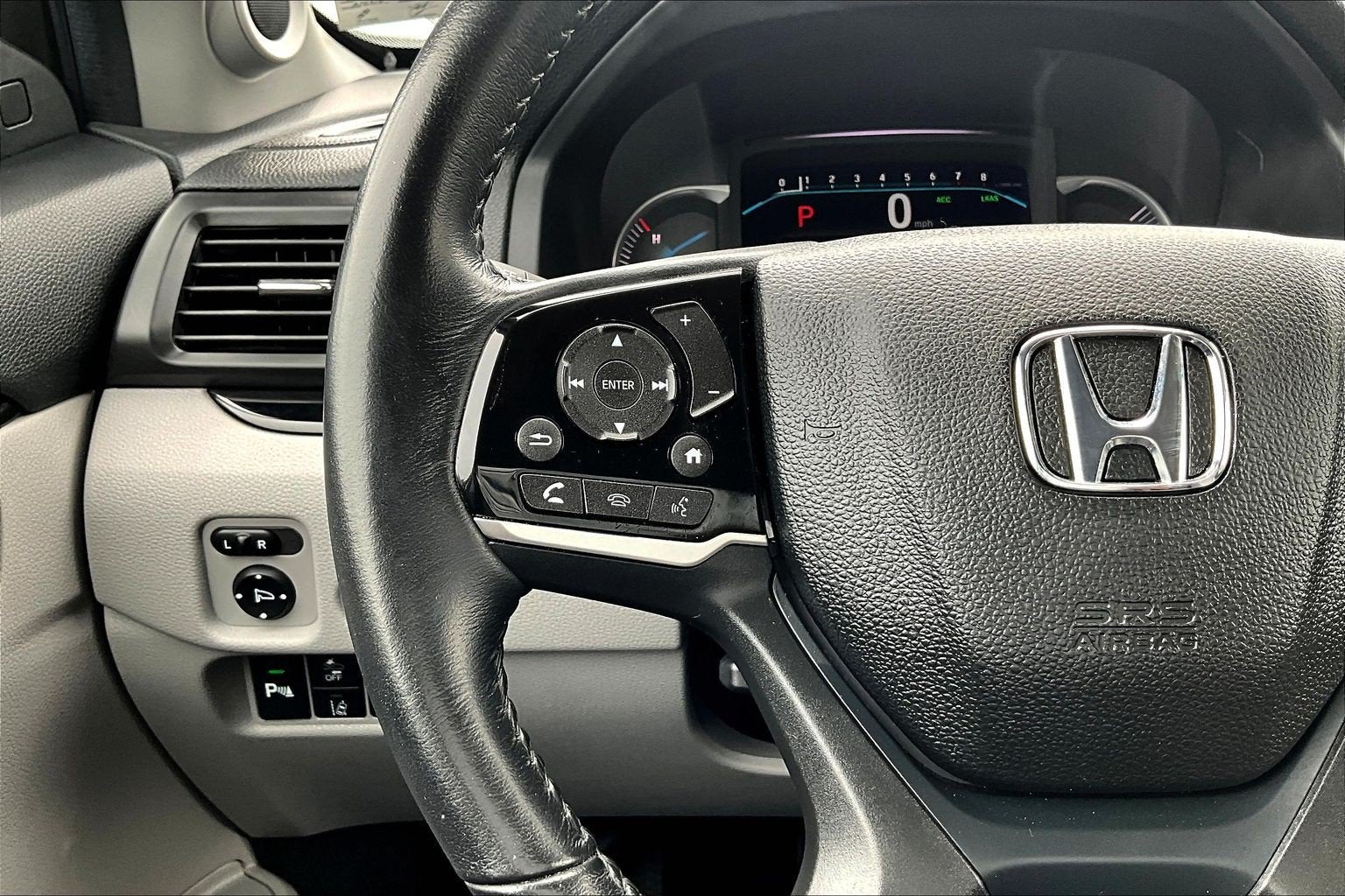 2022 Honda Pilot Touring 7-Passenger