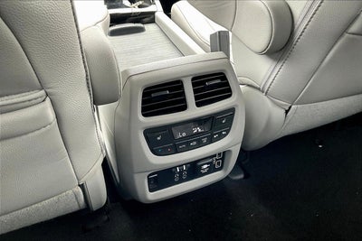 2022 Honda Pilot Touring 7-Passenger