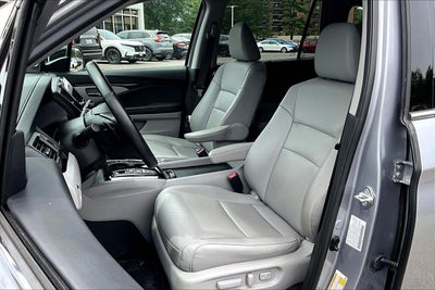 2022 Honda Pilot Touring 7-Passenger