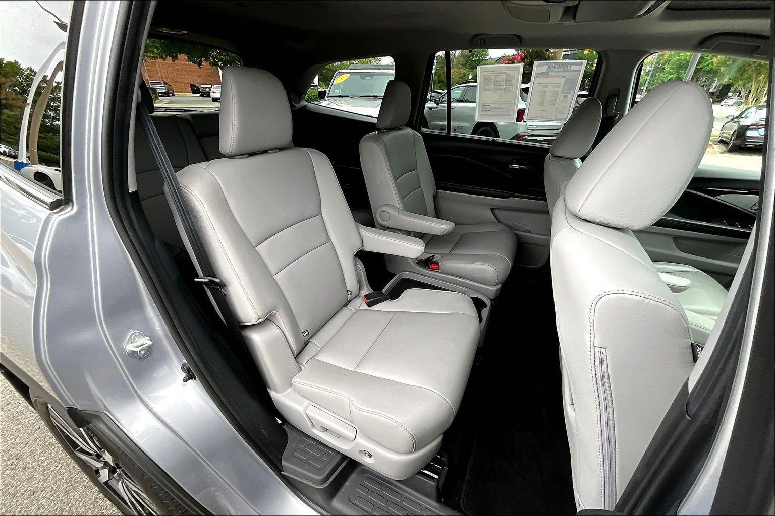 2022 Honda Pilot Touring 7-Passenger