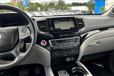 2022 Honda Pilot Touring 7-Passenger