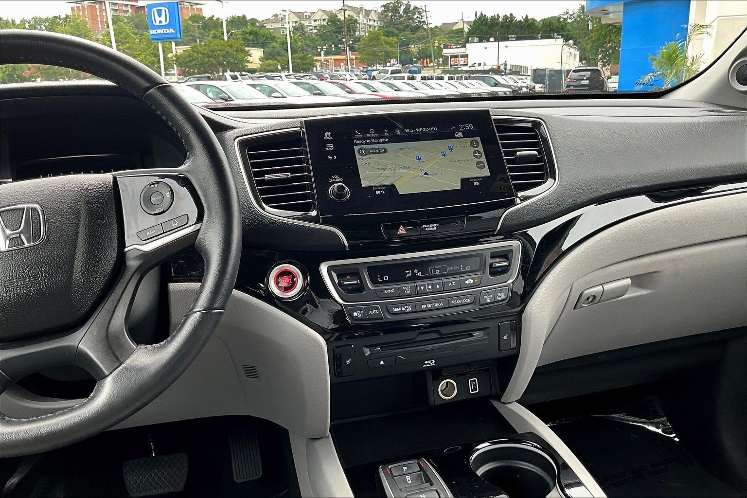 2022 Honda Pilot Touring 7-Passenger