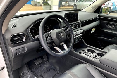 2024 Honda Pilot Touring