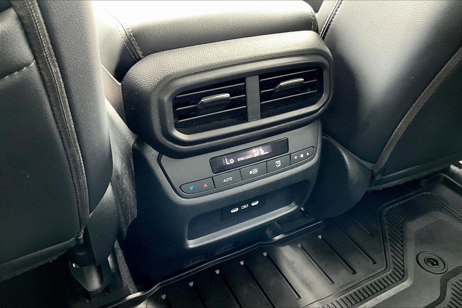 2024 Honda Pilot Touring