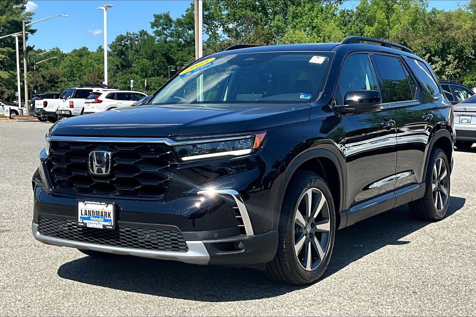 2025 Honda Pilot AWD TRG