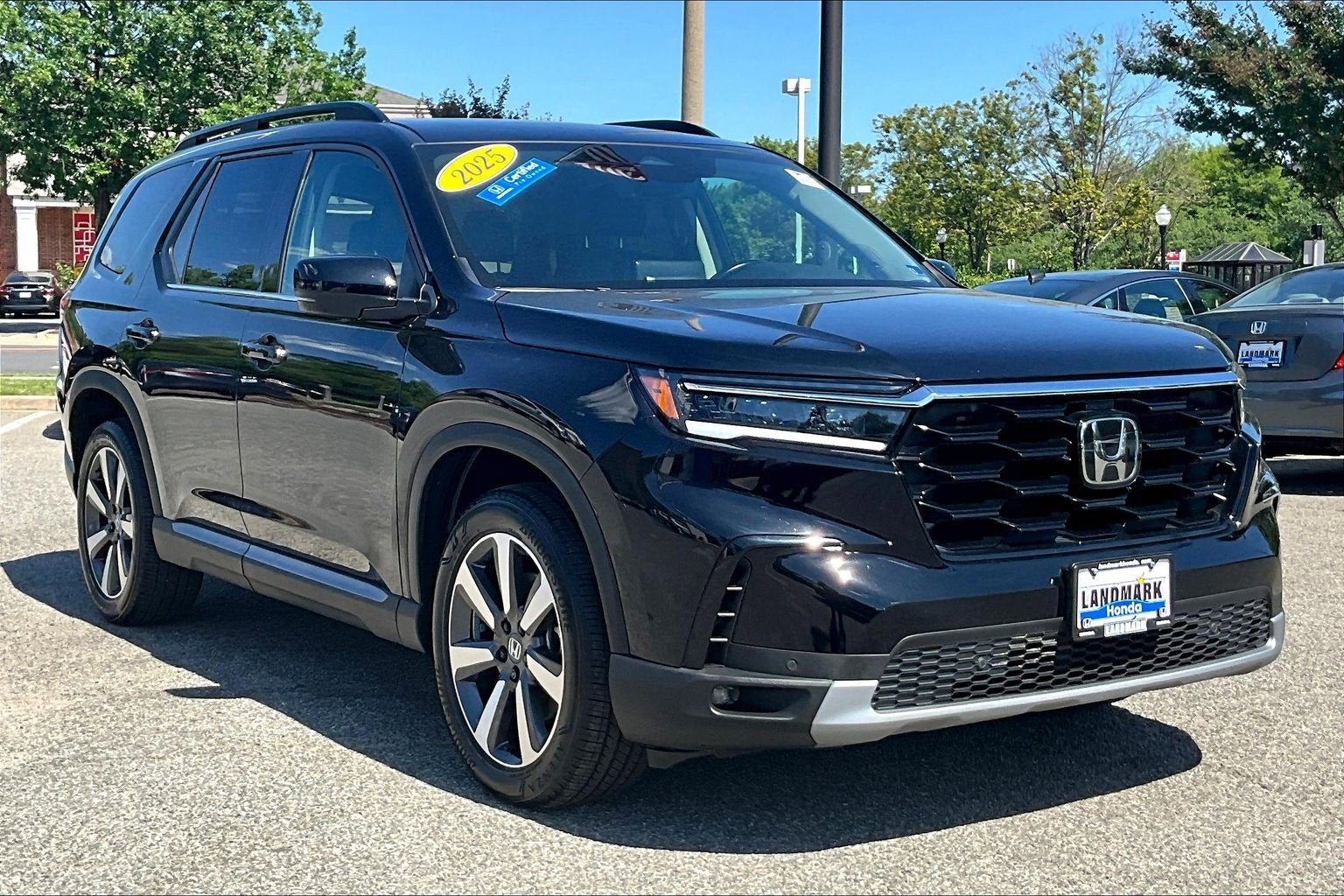 2025 Honda Pilot AWD TRG