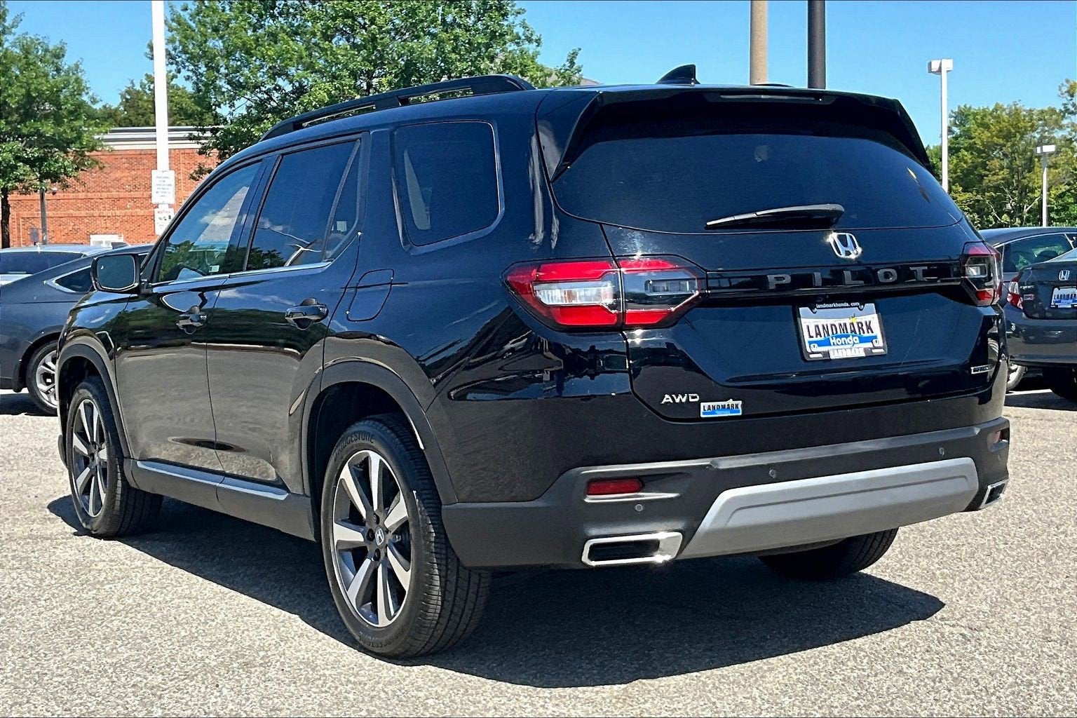 2025 Honda Pilot AWD TRG