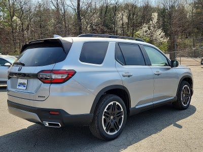 2026 Honda Pilot AWD Touring Blackout