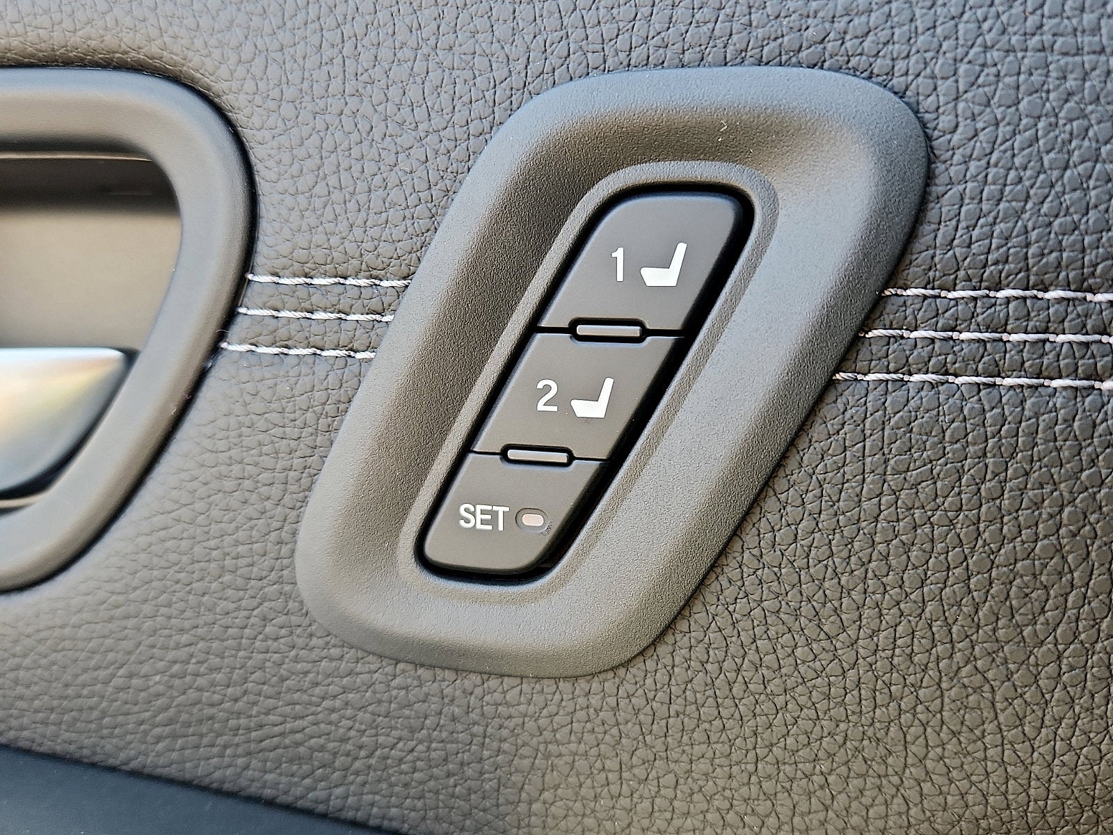 2026 Honda Pilot AWD Touring Blackout