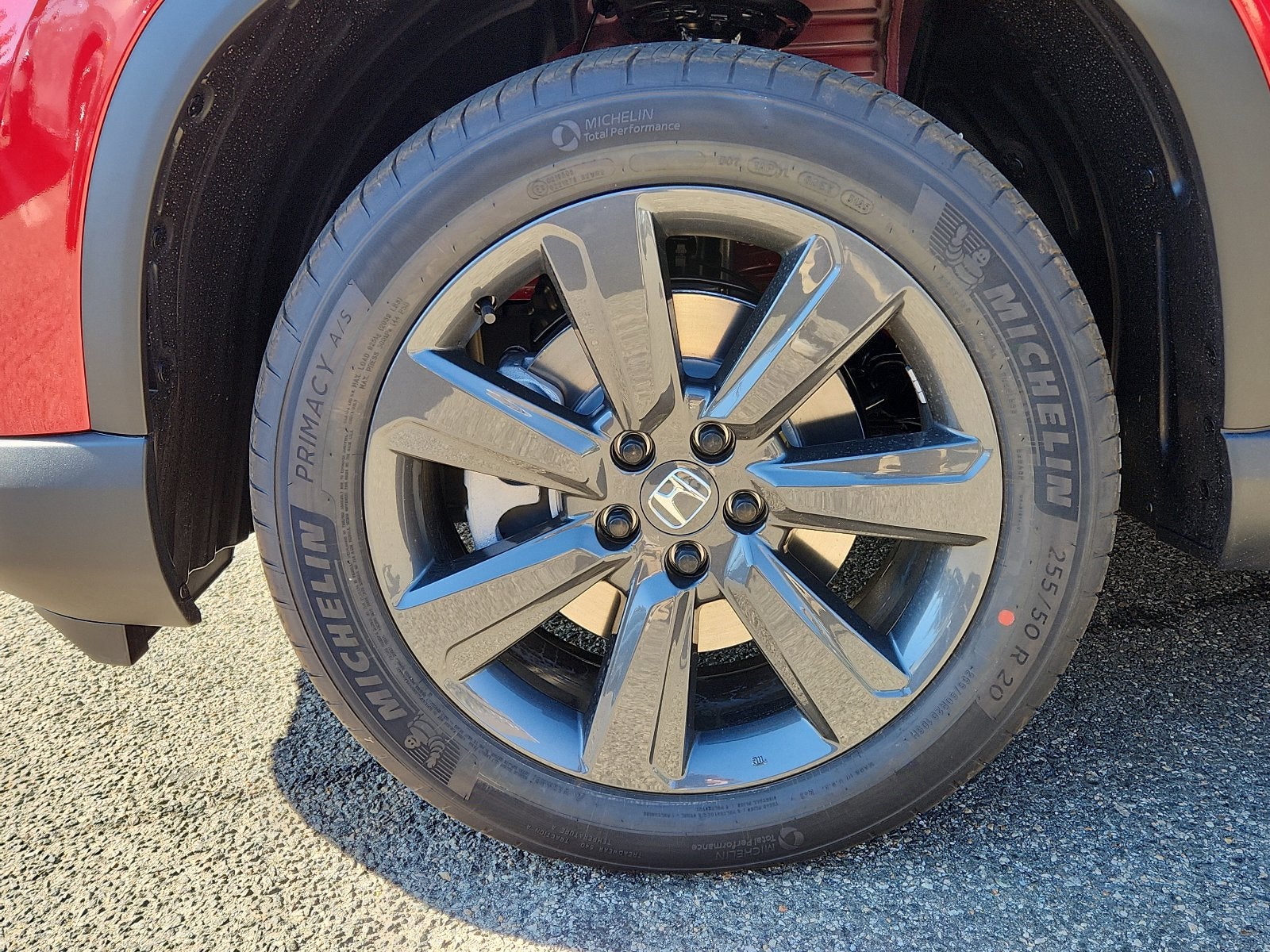 2025 Honda Pilot 2WD SPORT