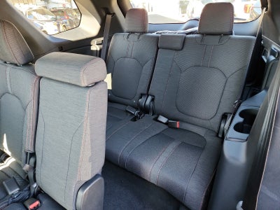 2025 Honda Pilot 2WD SPORT