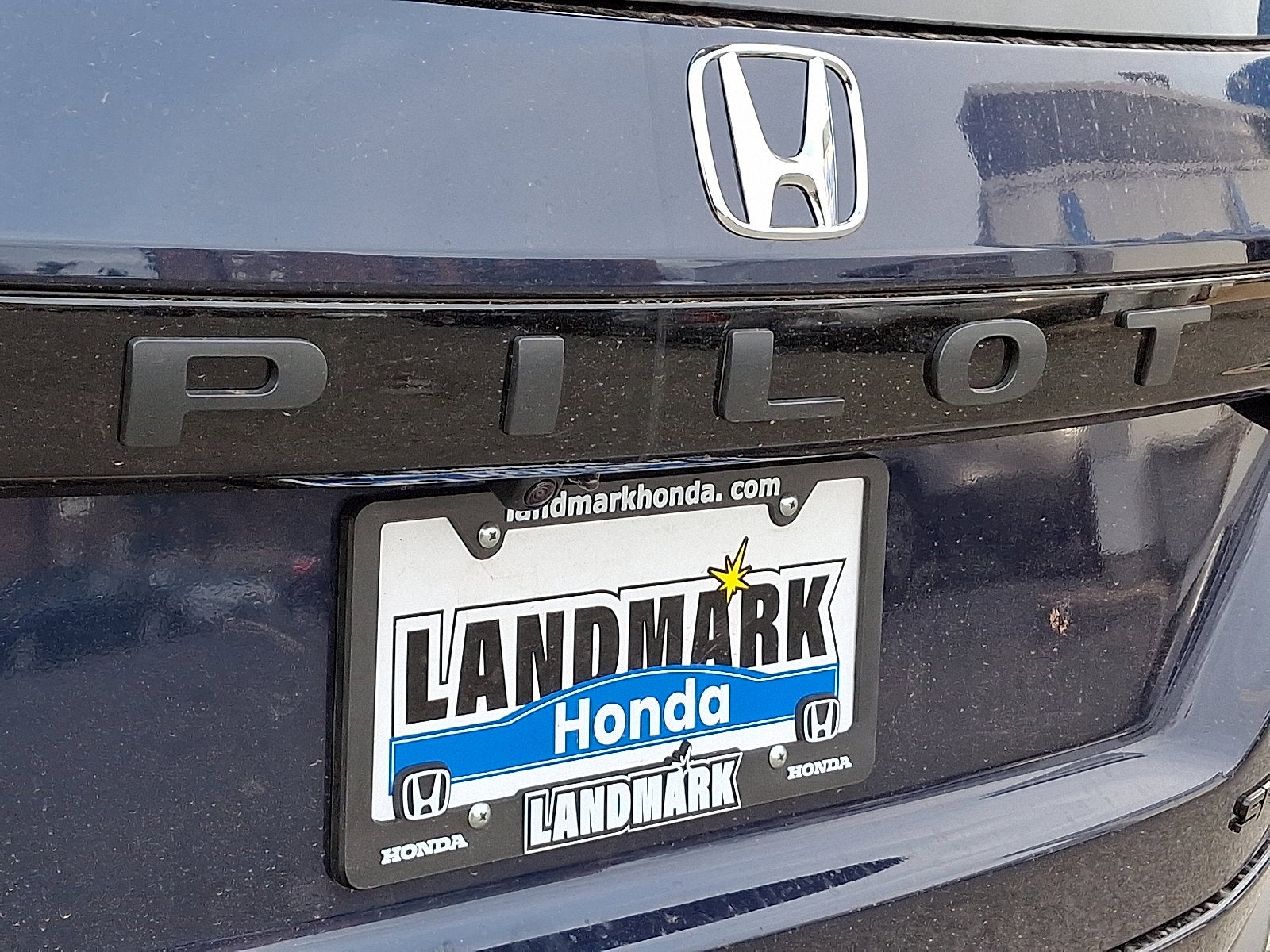 2025 Honda Pilot 2WD SPORT