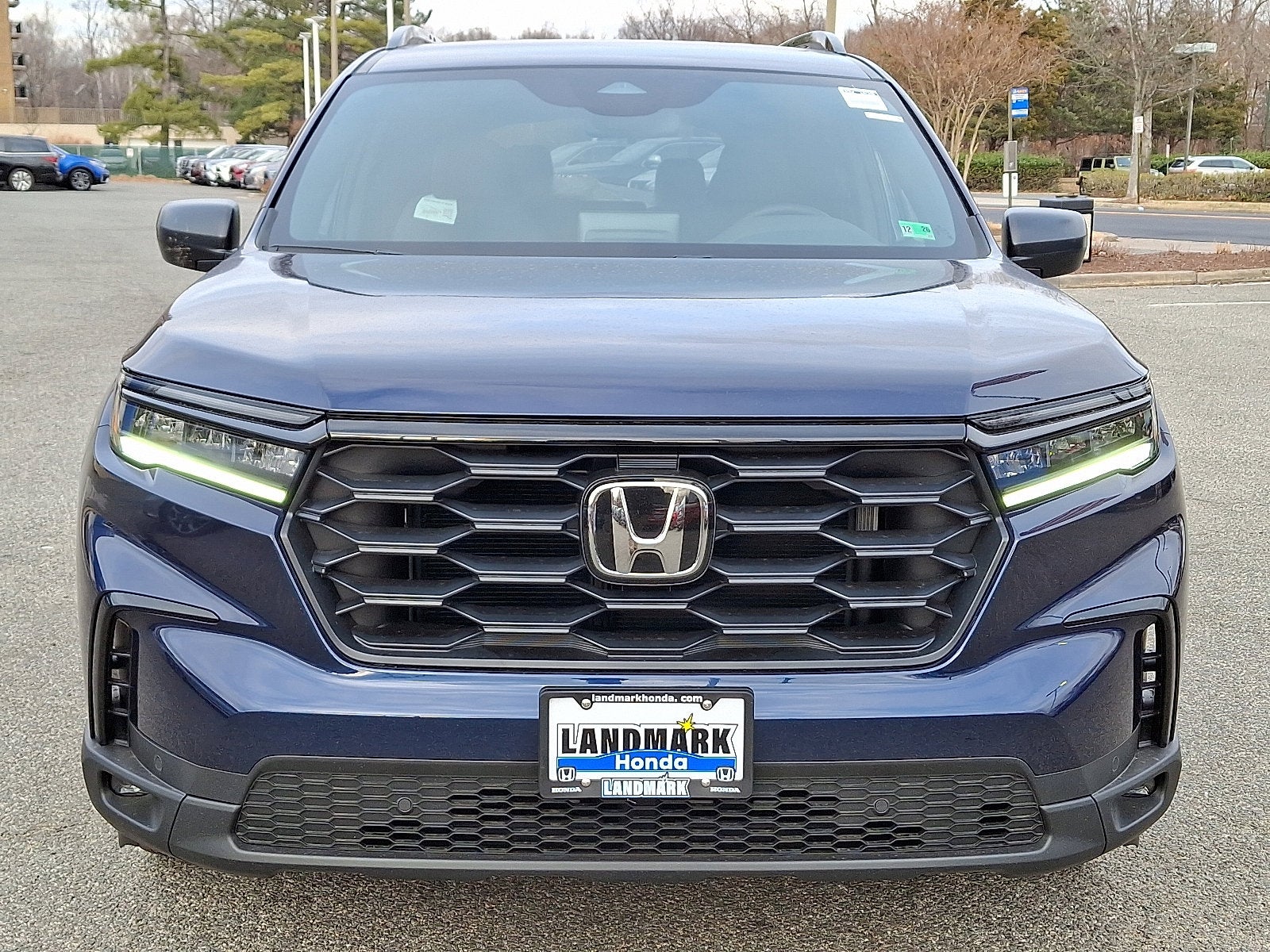 2025 Honda Pilot 2WD SPORT
