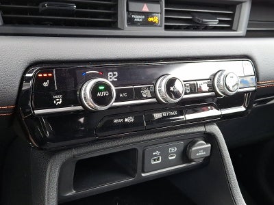 2025 Honda Pilot 2WD Sport