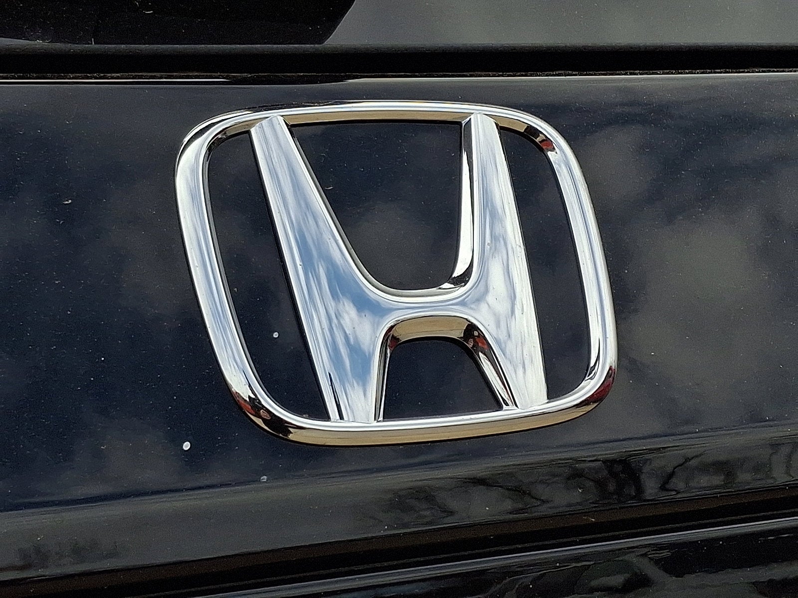 2026 Honda Pilot 2WD Sport