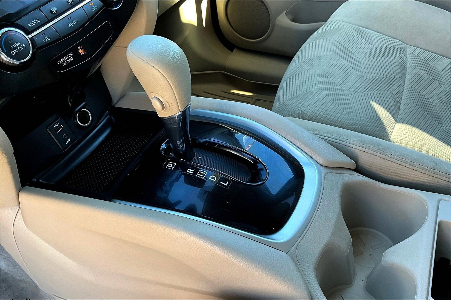 2014 Nissan Rogue SV