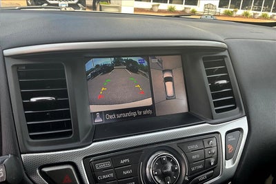 2019 Nissan Pathfinder SL