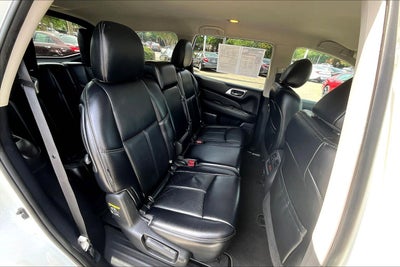 2019 Nissan Pathfinder SL