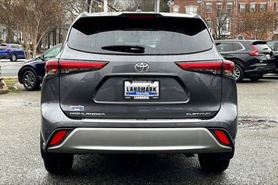 2023 Toyota Highlander Platinum