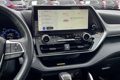 2023 Toyota Highlander Platinum