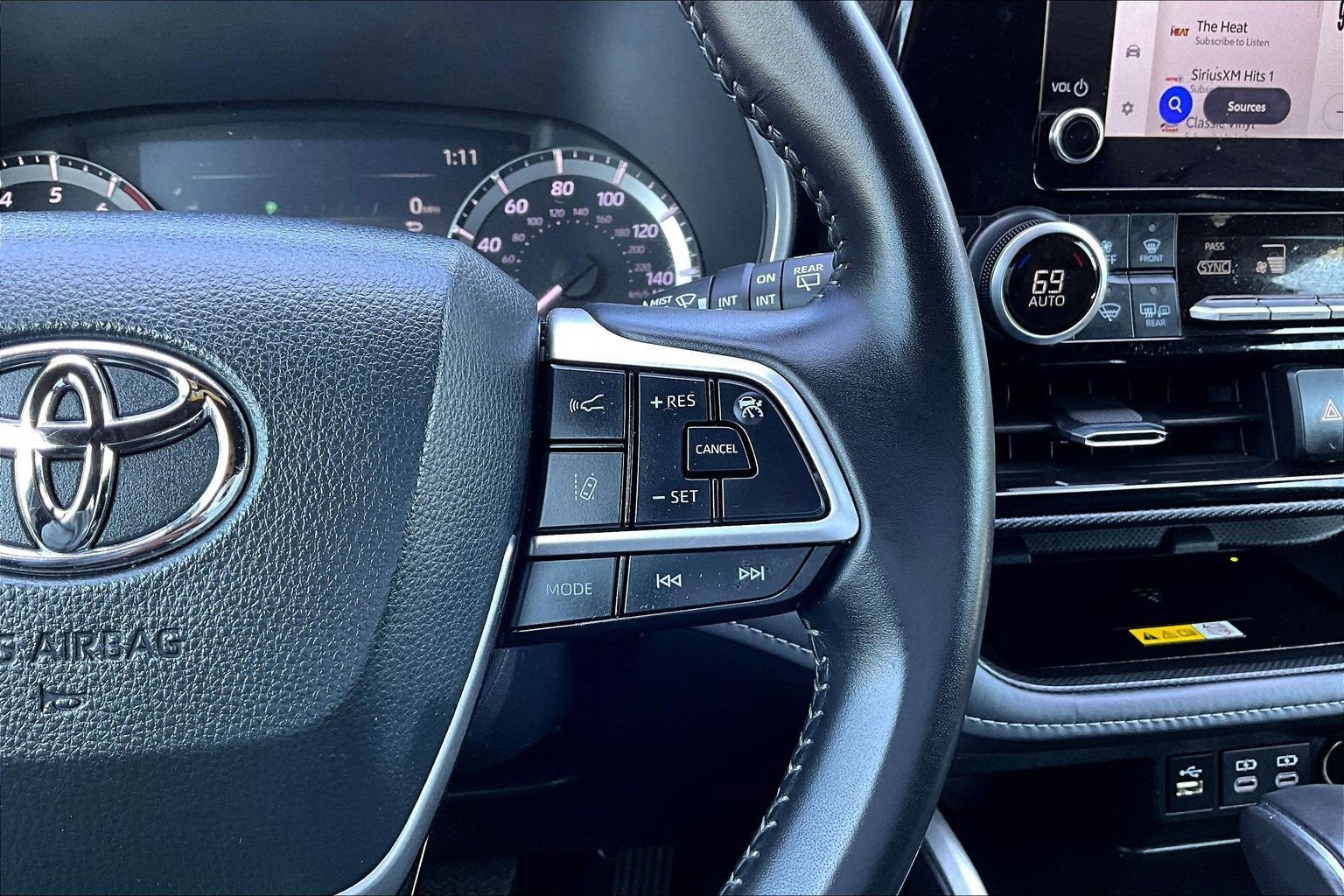 2024 Toyota Highlander XSE